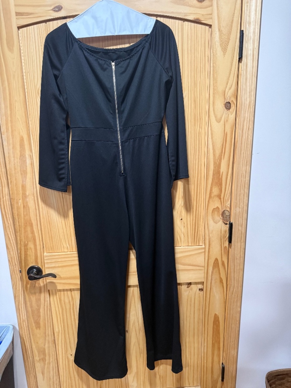 Jump suit long sleeve NWOT